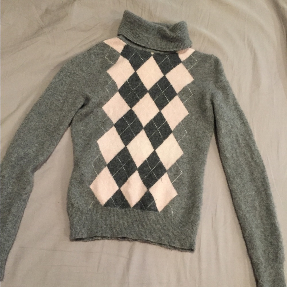 Cashmere sweater